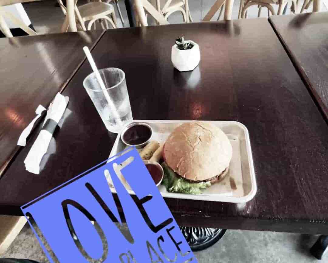 alt 1