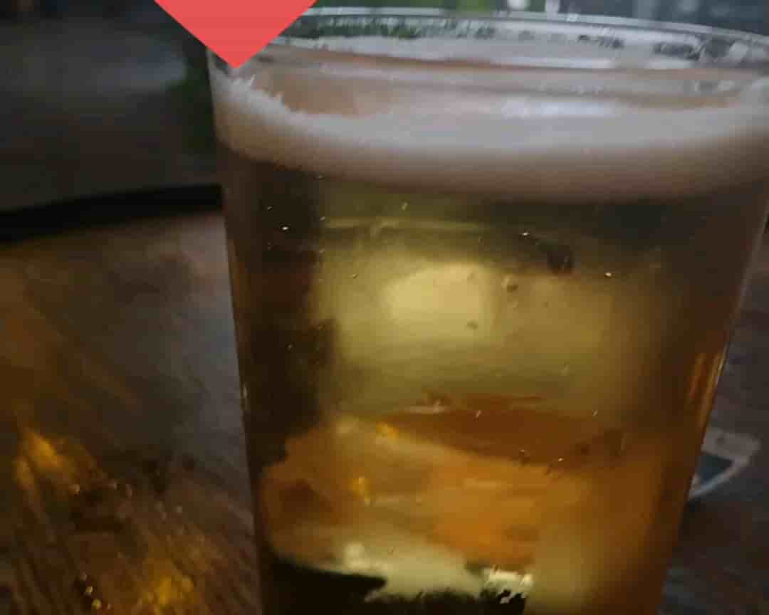 alt 1