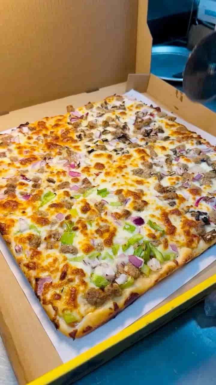Pietro's Pizza Salem in Salem 3