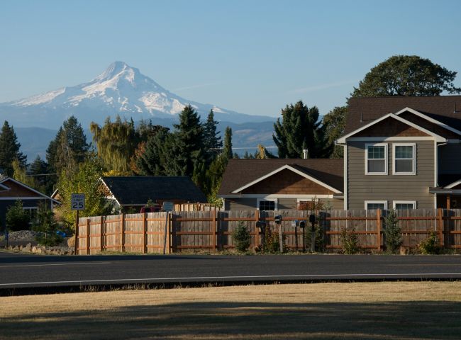 White Salmon, Washington Business Listings