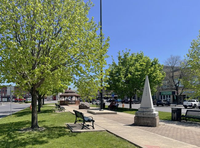 Watertown, New York Business Listings