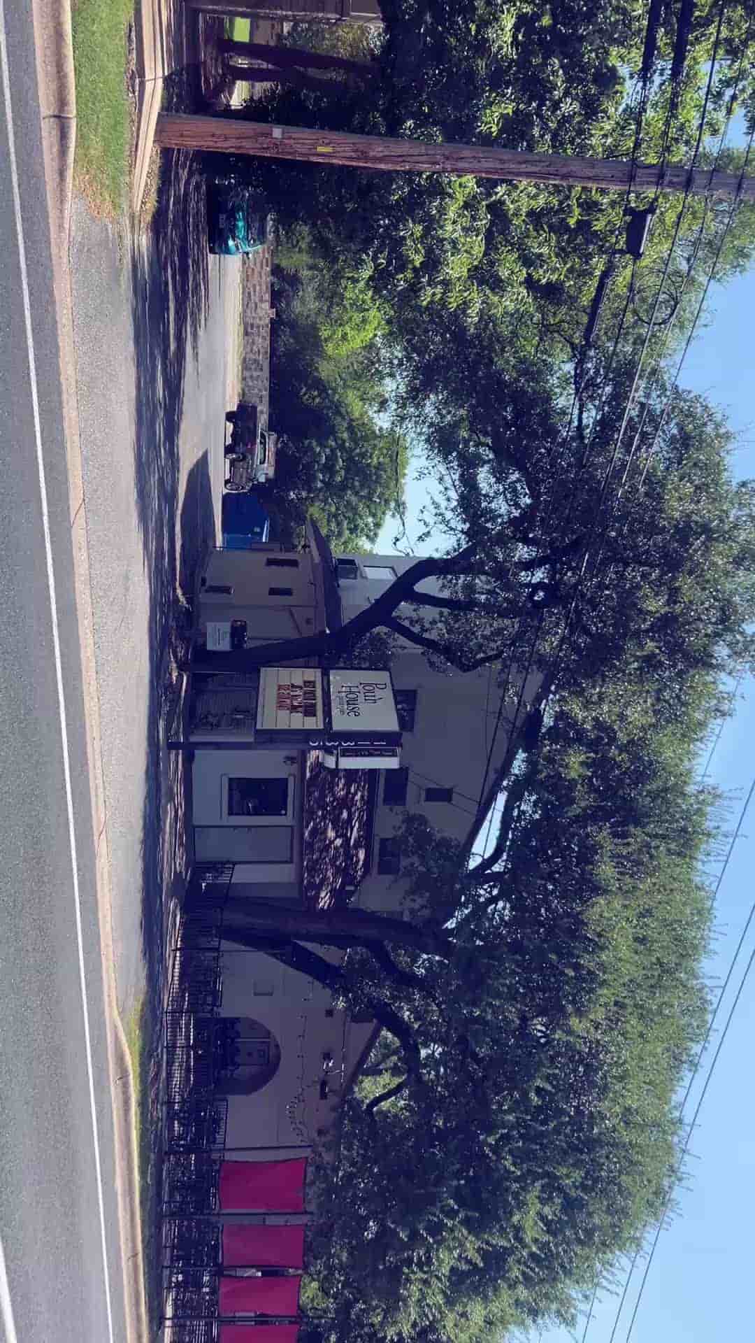 Pour House in Austin 1