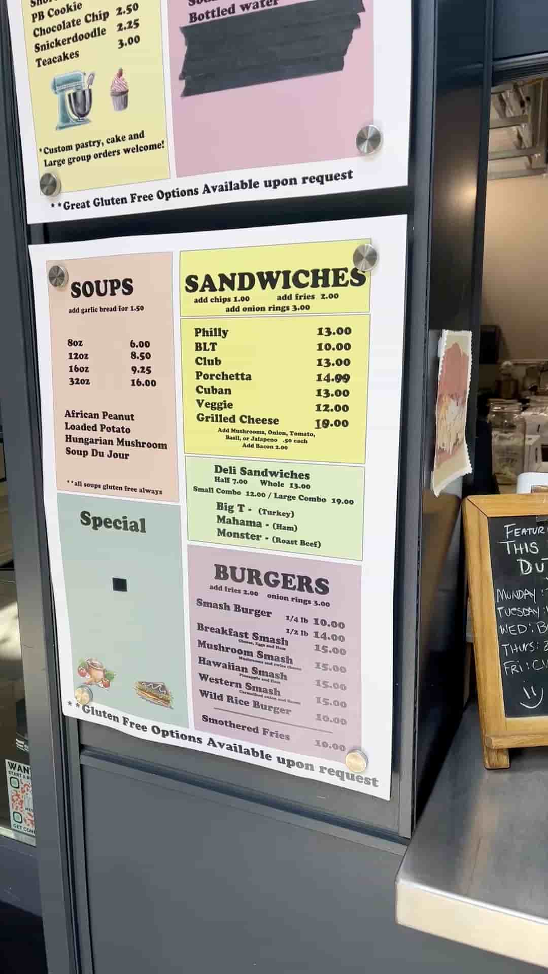 Momma G's Soup in Troutdale 3