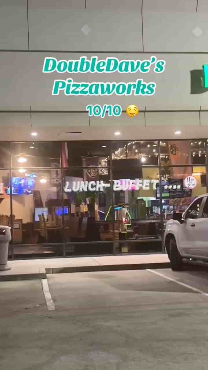 DoubleDave's Pizzaworks in Manor 3