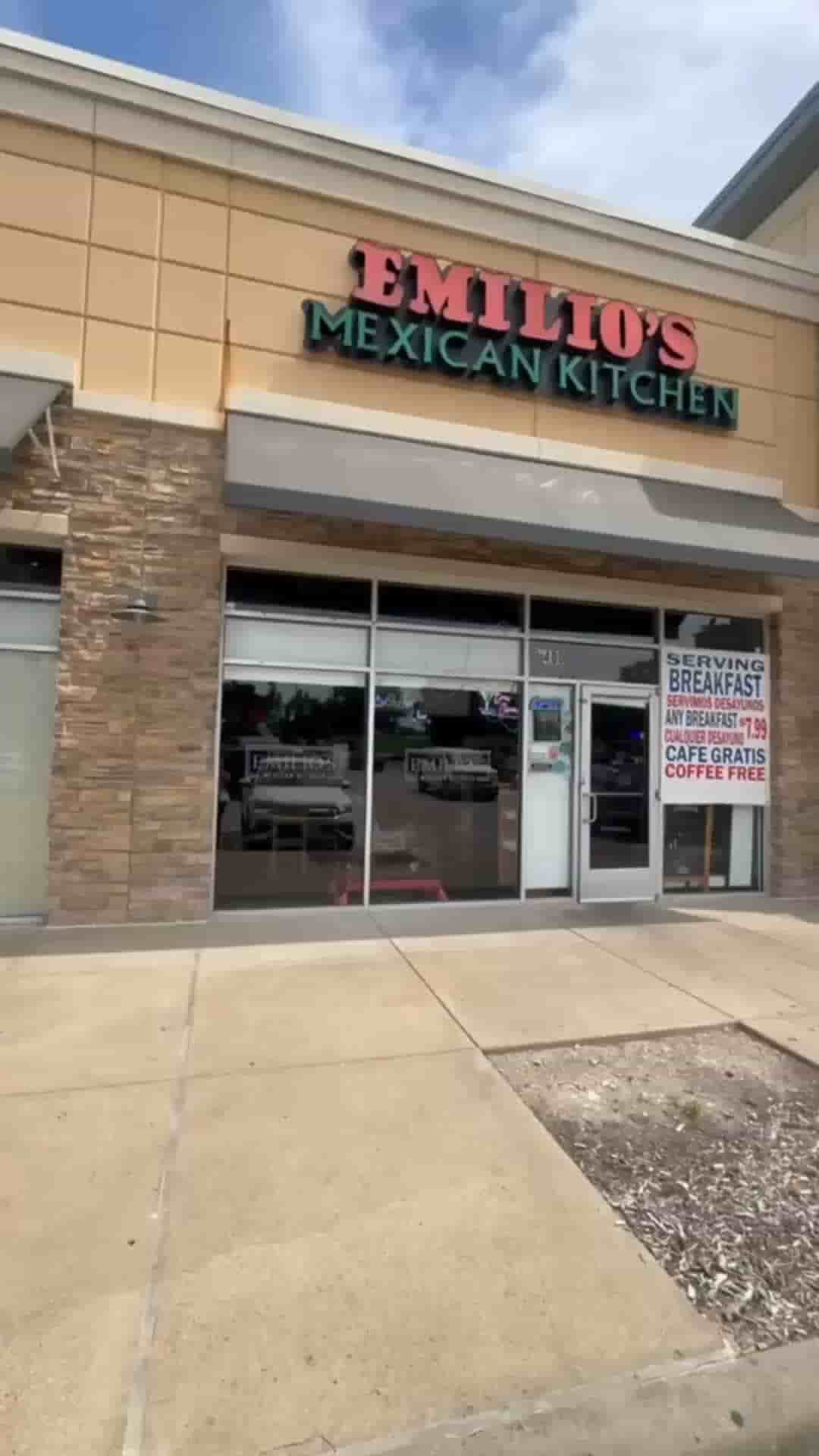 Emilio's Mexican Kitchen in Dallas 3