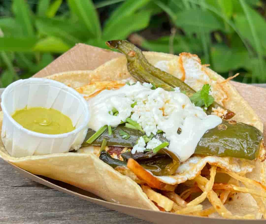 Happy Hours in Taco Flats-Lakeway 1