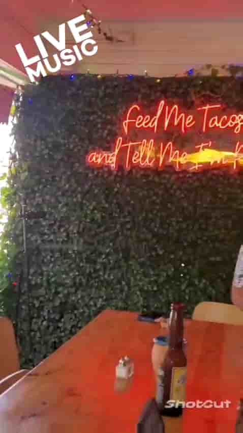 Cuates (kwa.tes) Kitchen in Dallas 4