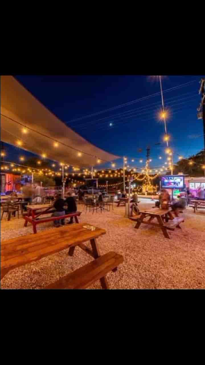 Nameless Saloon in Leander 2