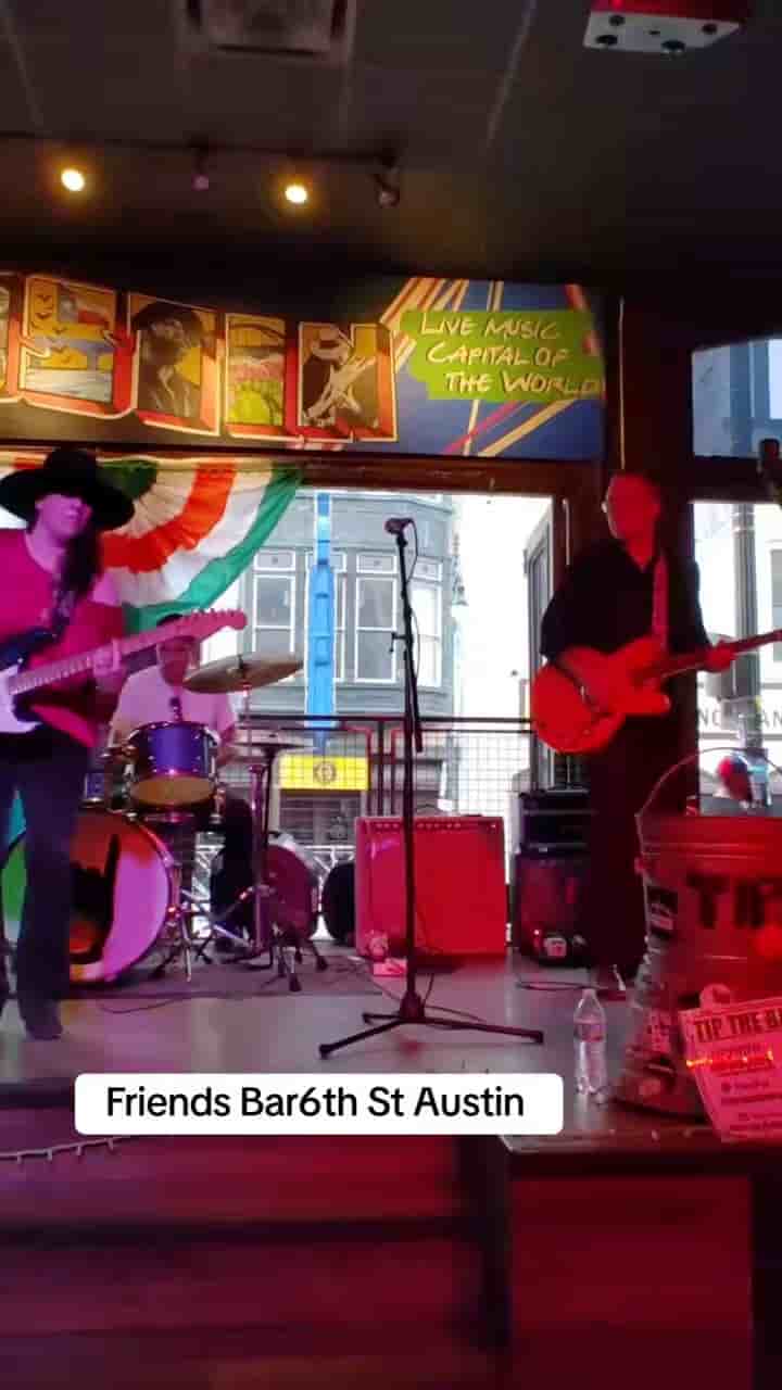 Friends Bar in Austin 4