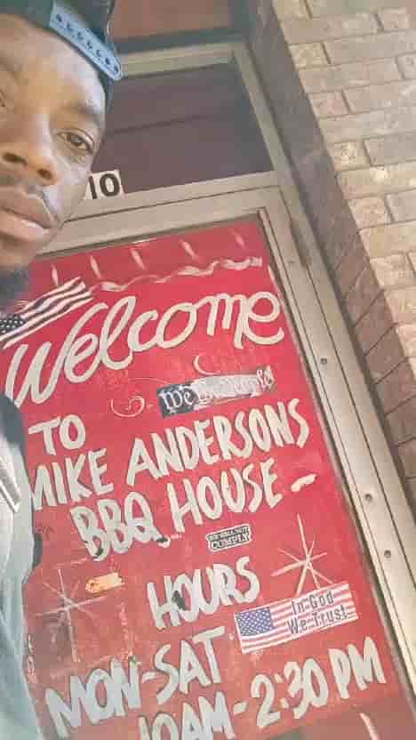 Mike Anderson's Barbeque House & Catering Company in Dallas 5