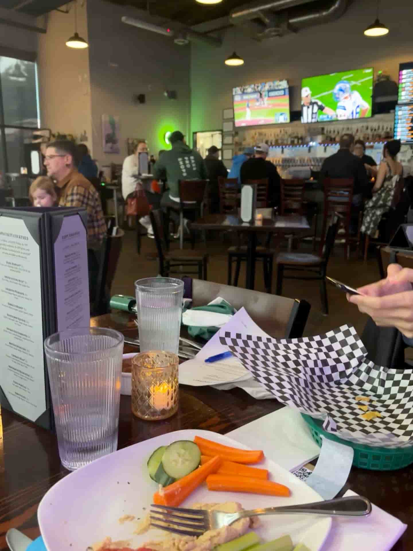 Three Mermaids Public House in Tigard 2