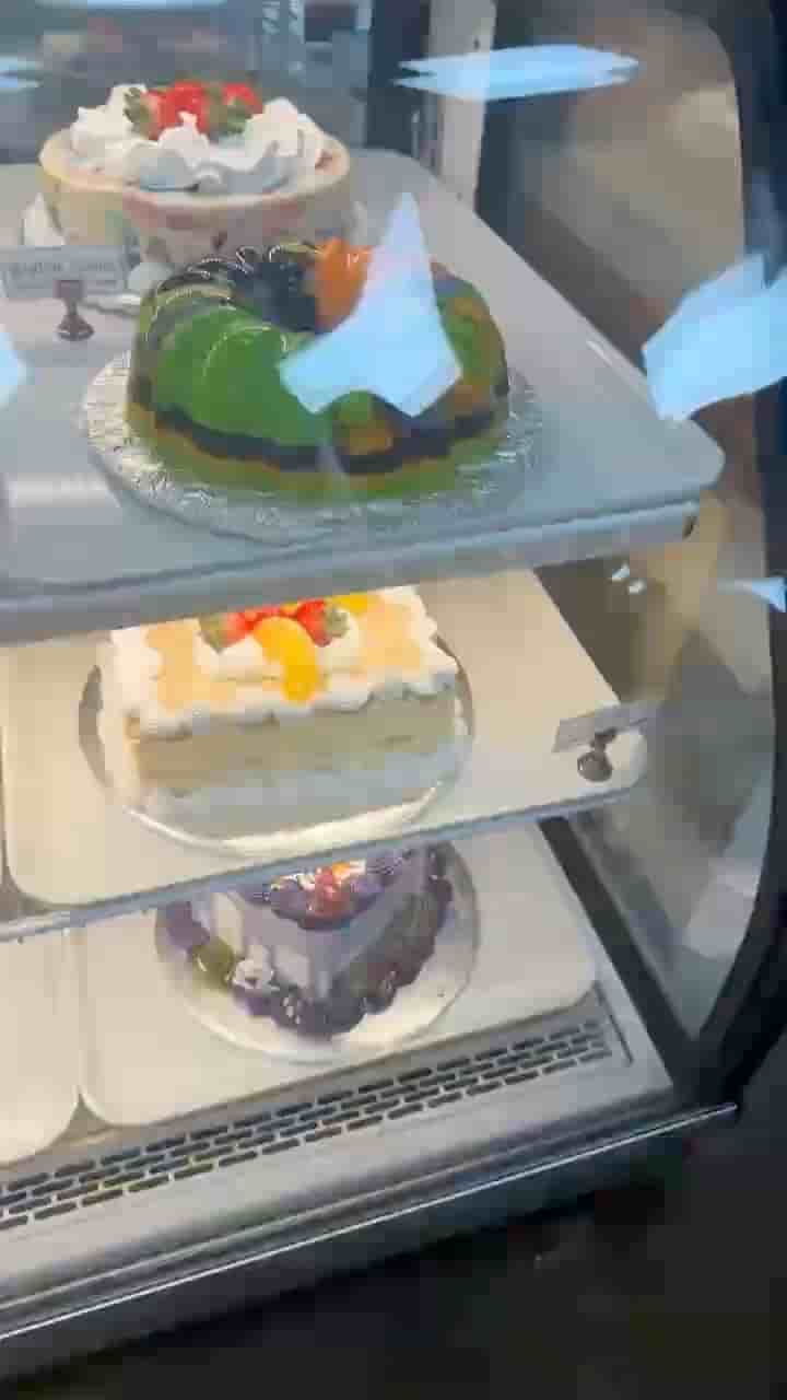 El Bolillo Bakery in Pasadena 4