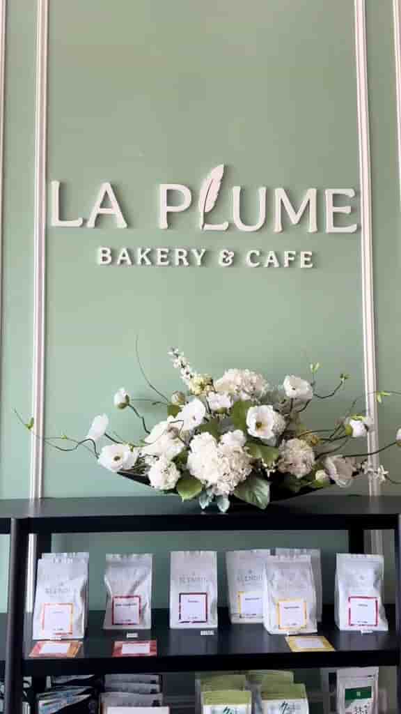 La Plume Bakery & Cafe in Houston 2