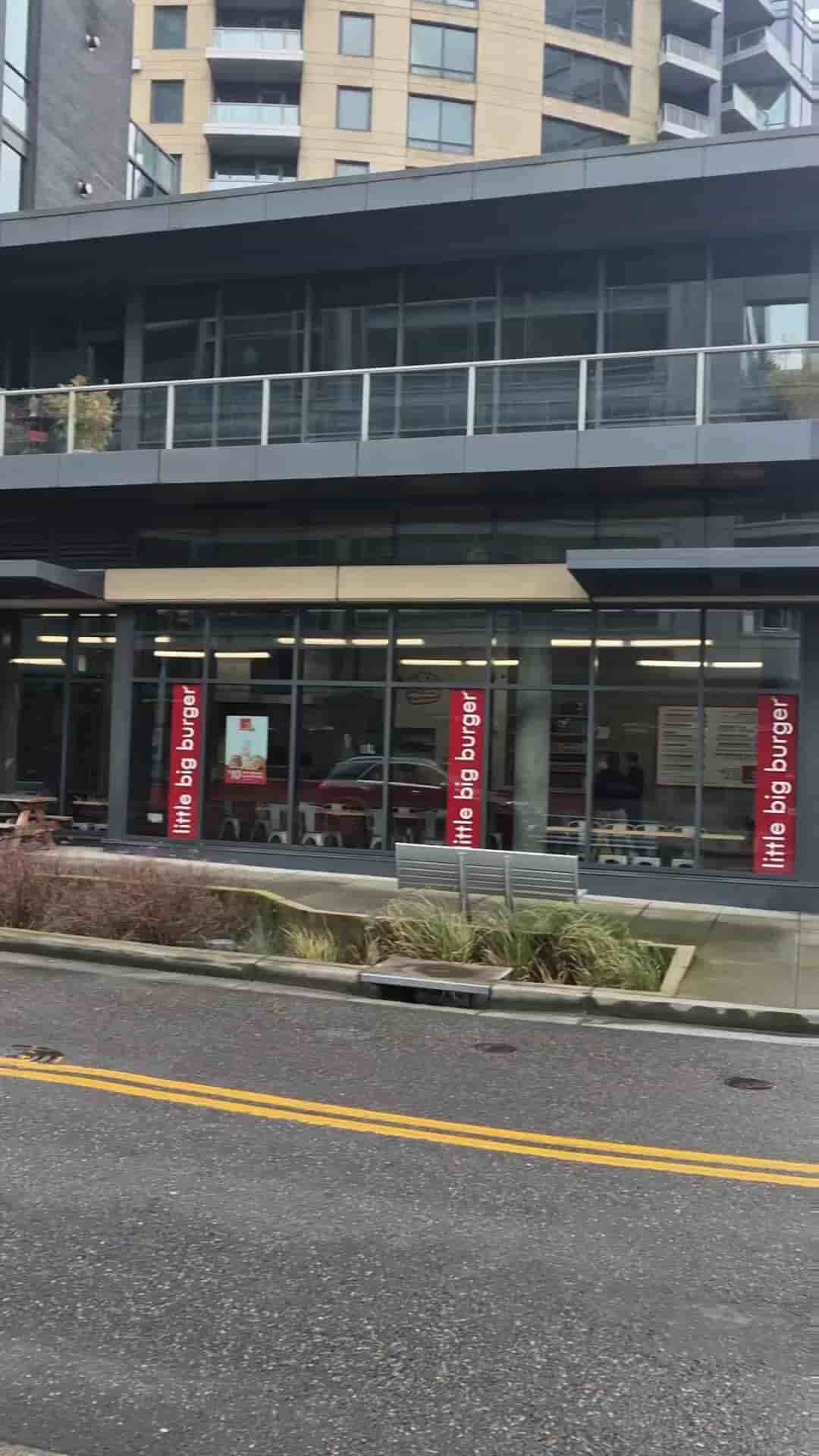 Little Big Burger in Beaverton 1