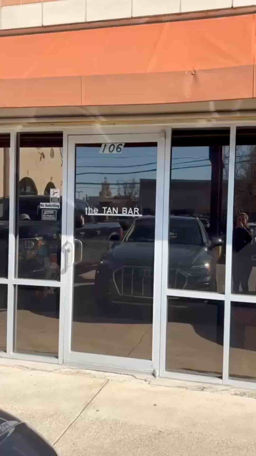 the Tan Bar in Dallas 1